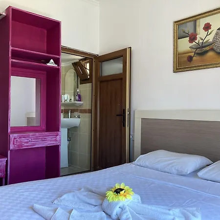 Can Hotel 2*
