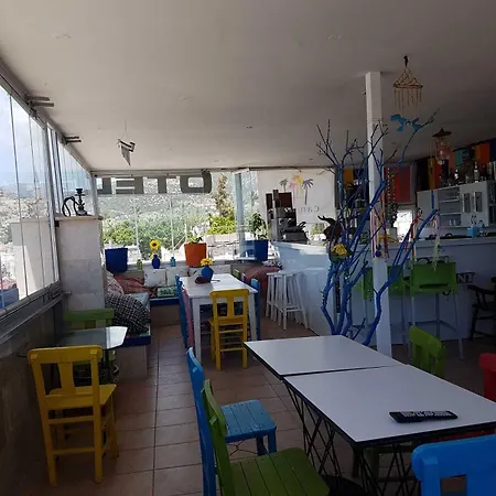 罐头旅馆 2* 博德鲁姆