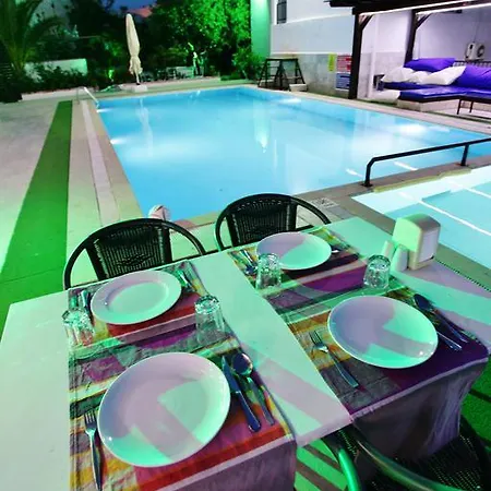 Szálloda Can Hotel Bodrum