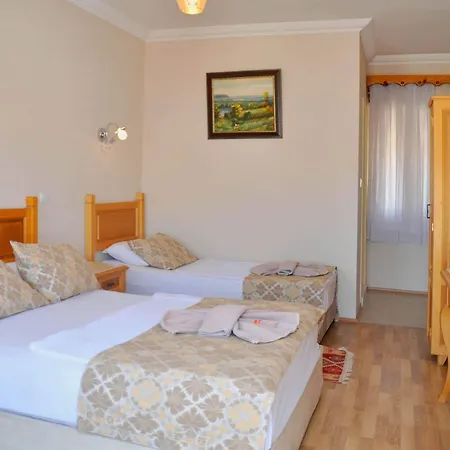 Can Hotel Szálloda 2*