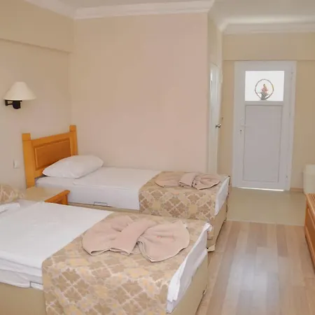 Can Hotel Szálloda 2*