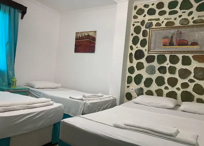 Can Hotel Szálloda 2*